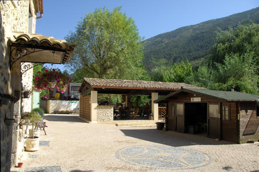 Camping La Ferme De Castellane Kültér fotó